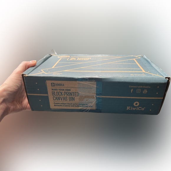 KiwiCo DOODLE CRATE Make Your Own “Block Printed Canvas Bin” Block Printing - Picture 2 of 16